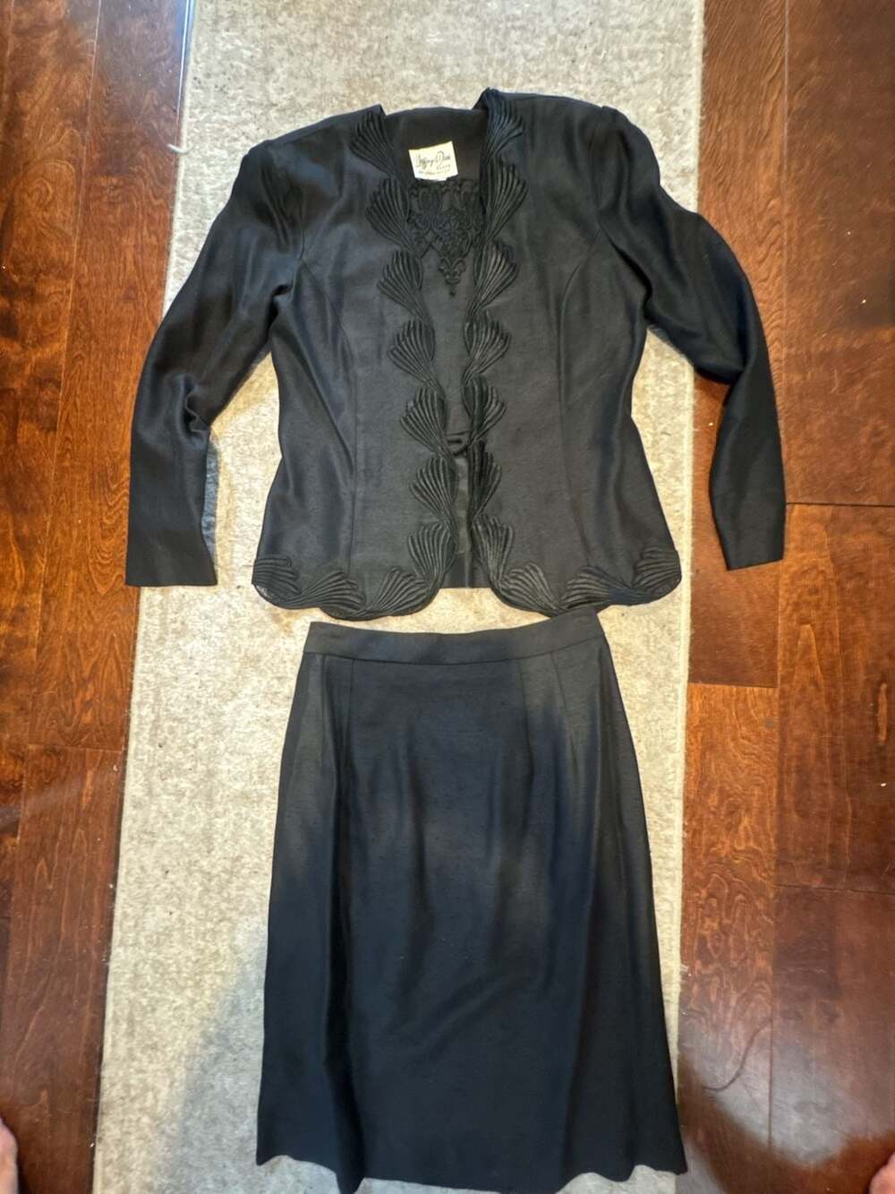 Jeffrey & Dara by Linda Hutley Vintage Petite Black Embroidered Jacket and Skirt